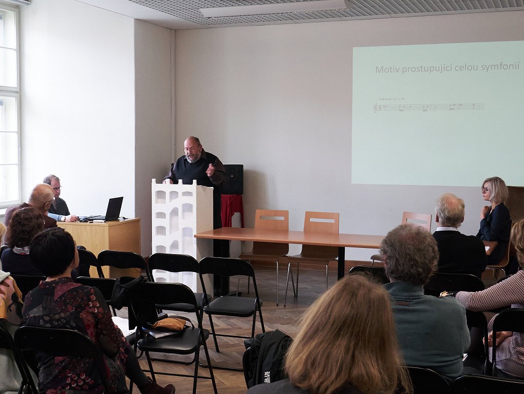Jiří BEZDĚK - Výroční konference 2019